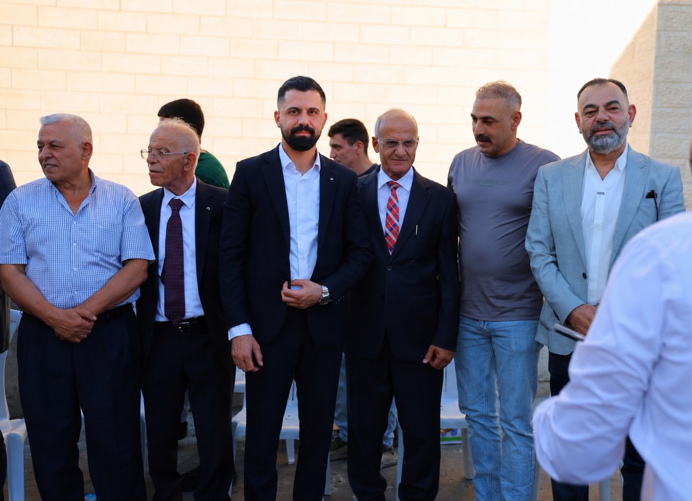 السيد شاهر أبو منشار يهنئ الهيئة الإدارية الجديدة لجمعية الهلال الأحمر بمناسبة انتخابها